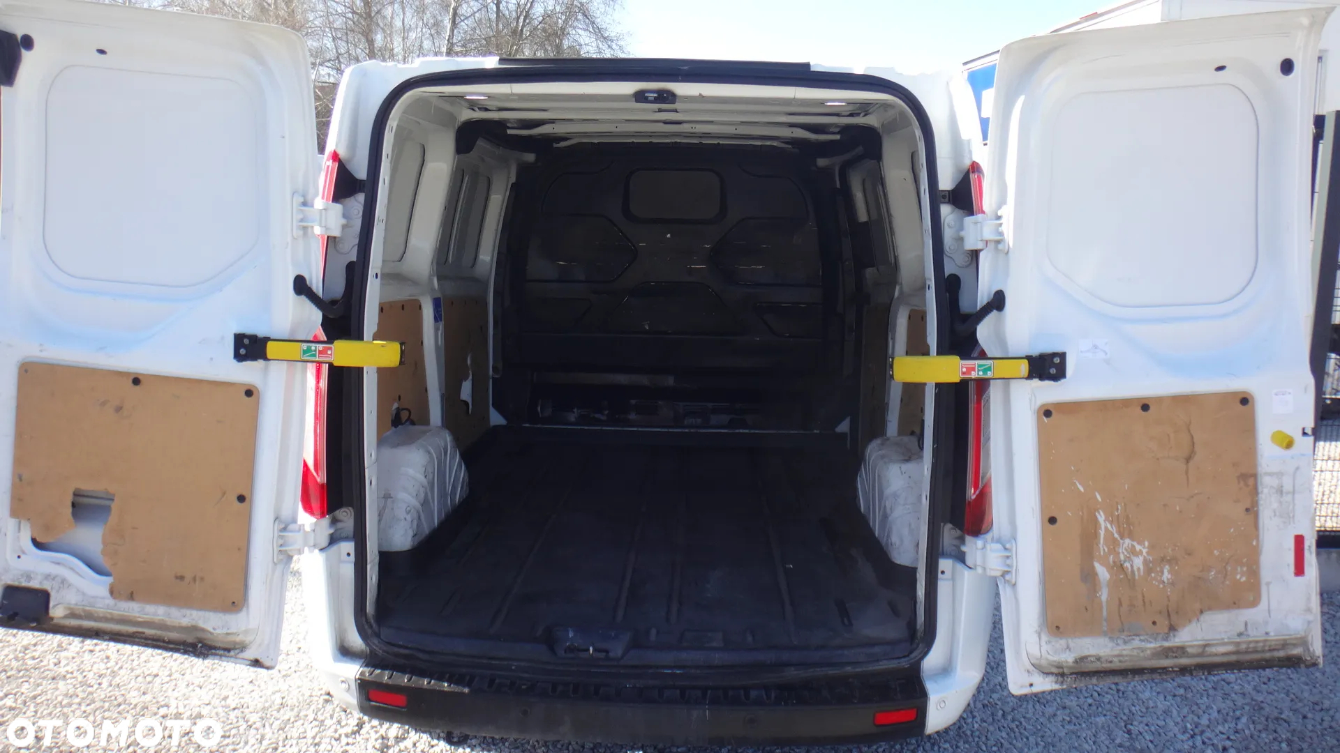 Ford TRANSIT CUSTOM - 7