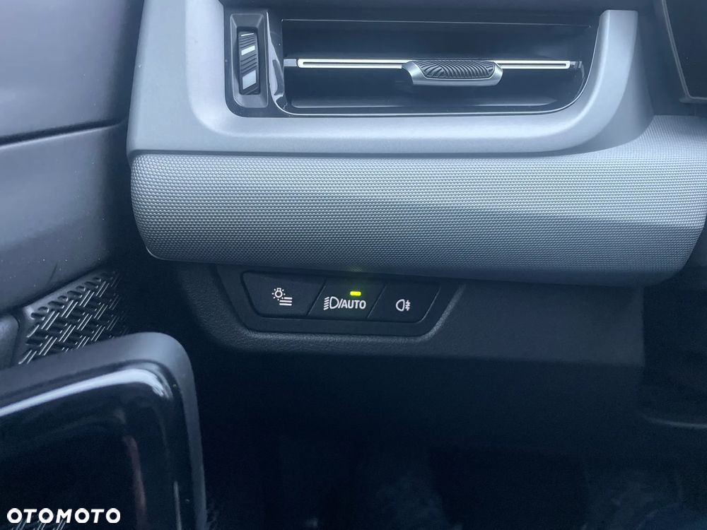 BMW X1 sDrive18i - 22