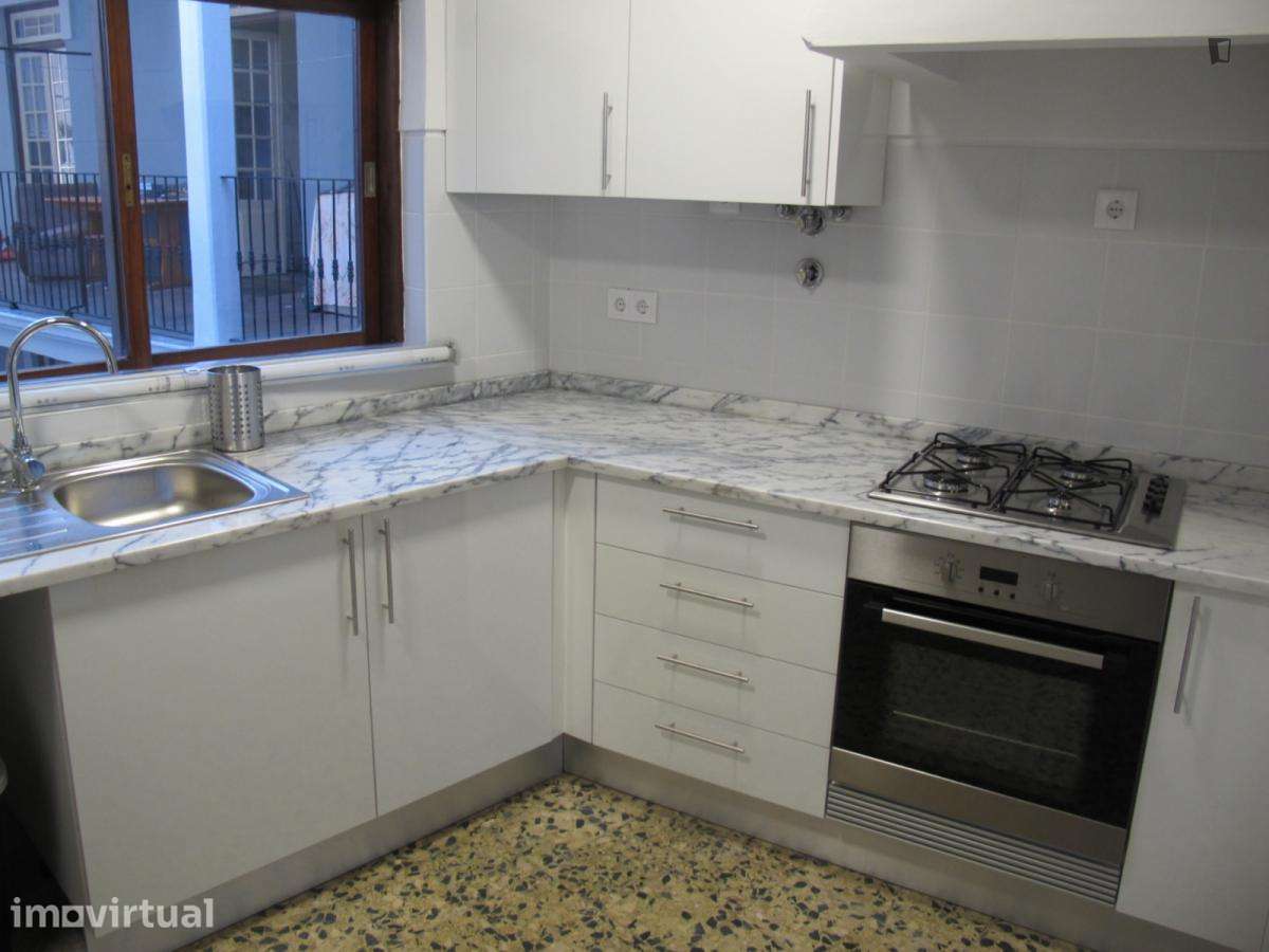 Apartamento com 4 quartos - localizado em Baixa Coimbra - Grande imagem: 5/29