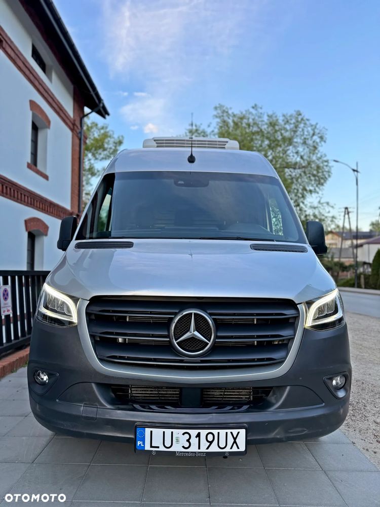 Mercedes-Benz Sprinter 907 3.0 V6 Maxi Long L4H2 Chłodnia - 24