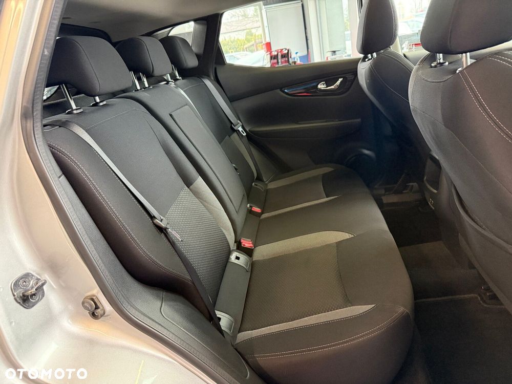 Nissan Qashqai - 13