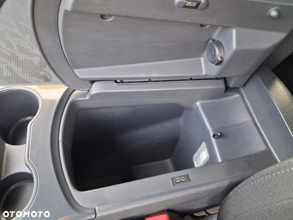 Peugeot 3008 1.6 HDi Premium - 22
