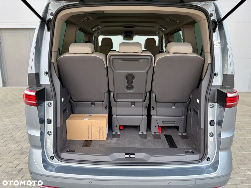 Volkswagen Multivan - 18