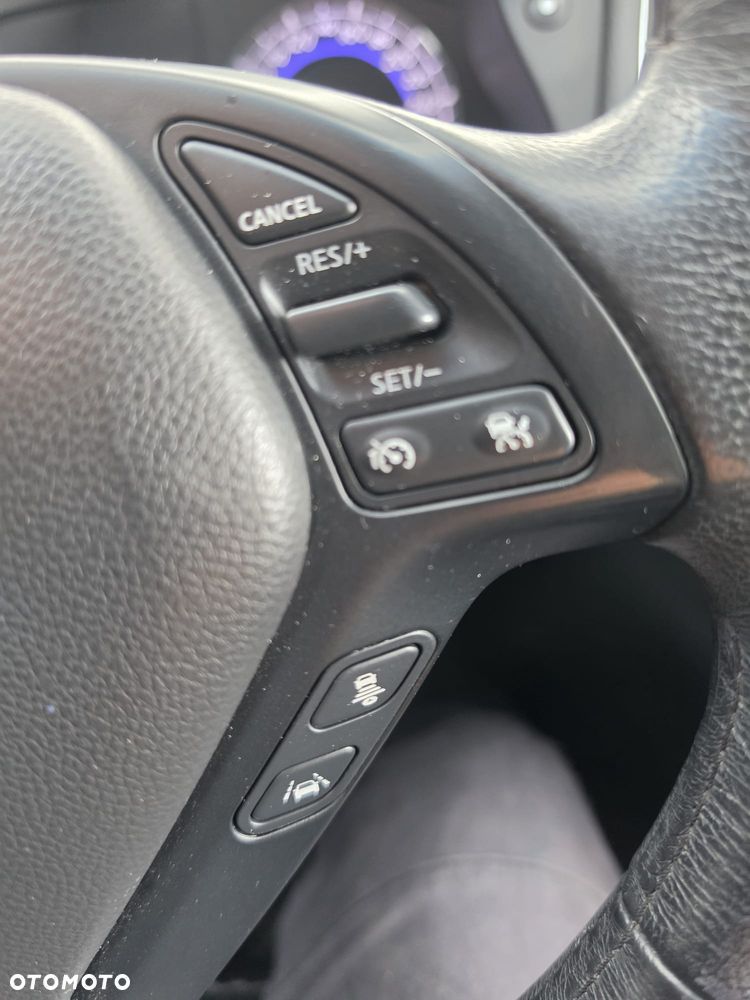 Infiniti QX50 - 24