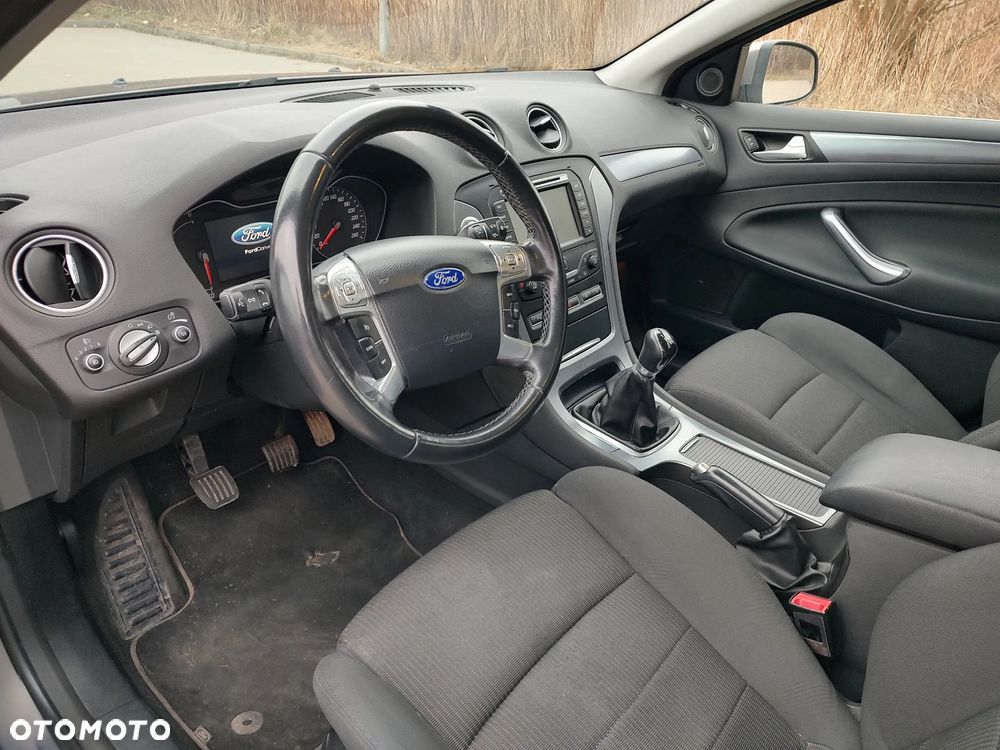 Ford Mondeo 2.0 Titanium X - 3