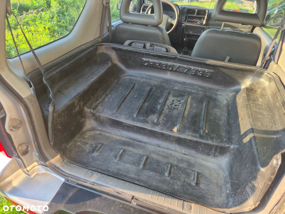 Suzuki Jimny - 11