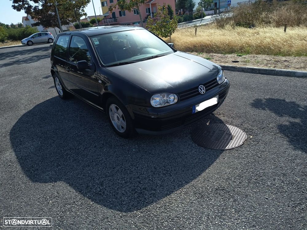 VW Golf - 1