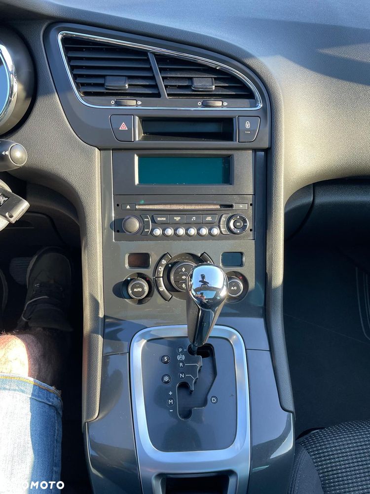 Peugeot 5008 BlueHDI 120 EAT6 Stop & Start Active - 30