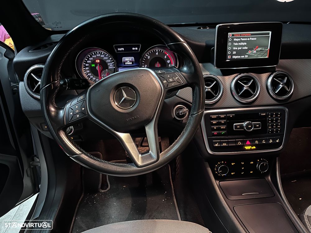 Mercedes-Benz GLA 220 - 5