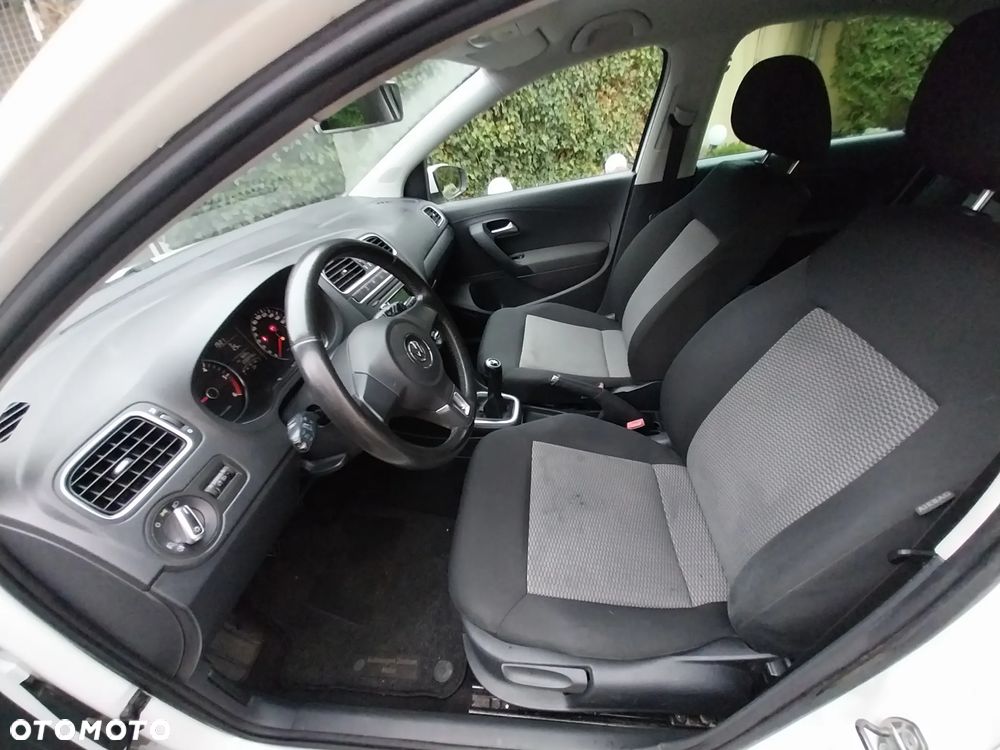 Volkswagen Polo 1.2 TDI Blue Motion - 6