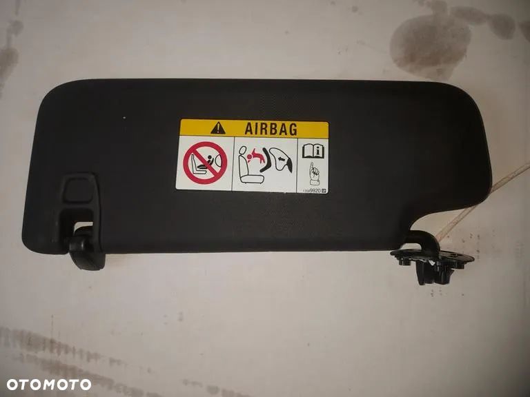 Osłona przeciwsłoneczna Opel Insignia A Lift prawa czarna OPC - 1