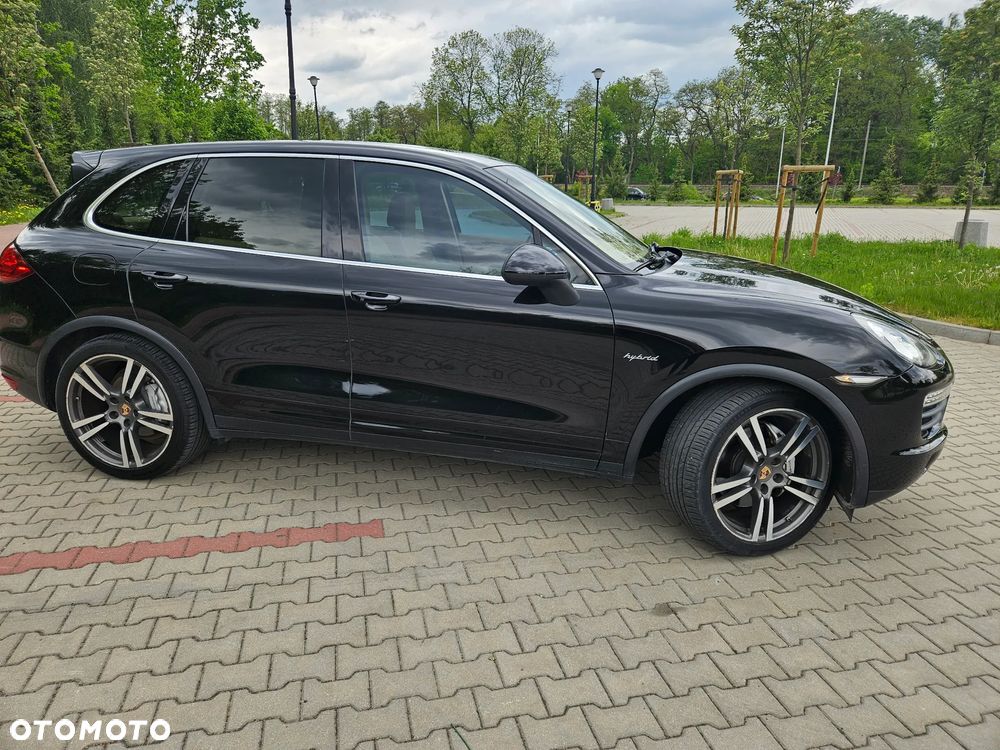 Porsche Cayenne - 7