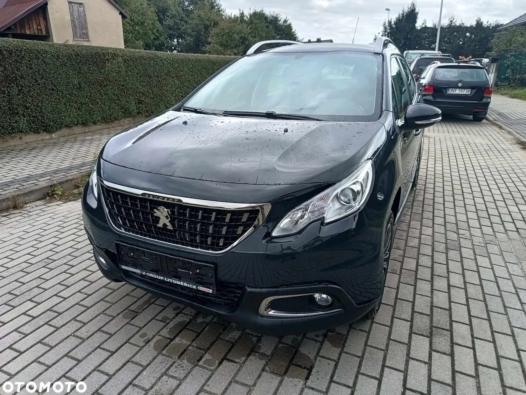Peugeot 2008 1.2 Pure Tech Active - 1
