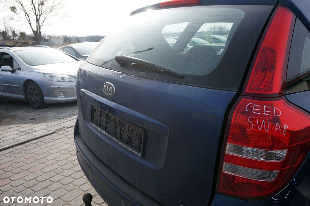 KLAPA BAGAŻNIKA TYLNA CEED I KOMBI A8 73700-1H500 GRANATOWY KIA 2006-2009 - 3