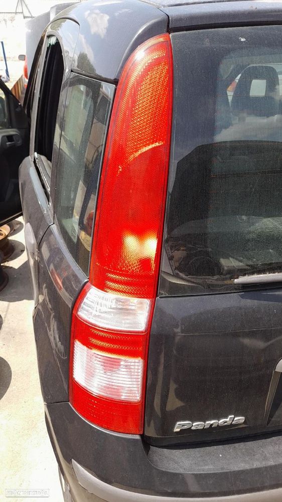 Farolim esquerdo FIAT Panda (169_) - 2