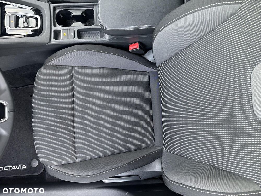 Skoda Octavia - 14