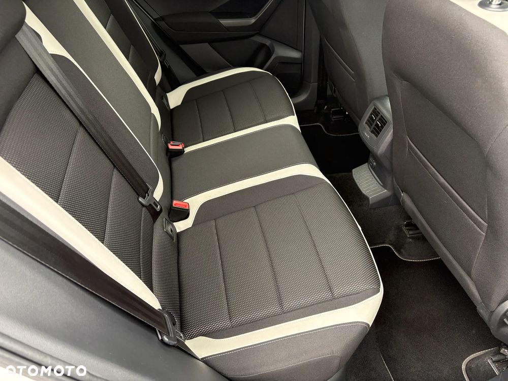 Volkswagen T-Roc 1.5 TSI ACT Premium - 20