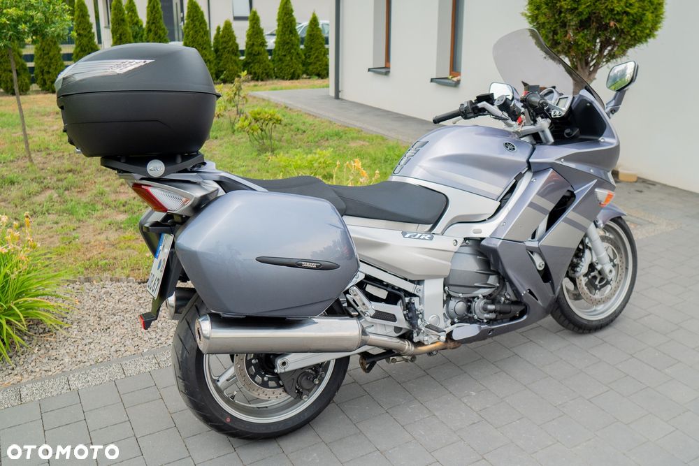 Yamaha FJR - 4