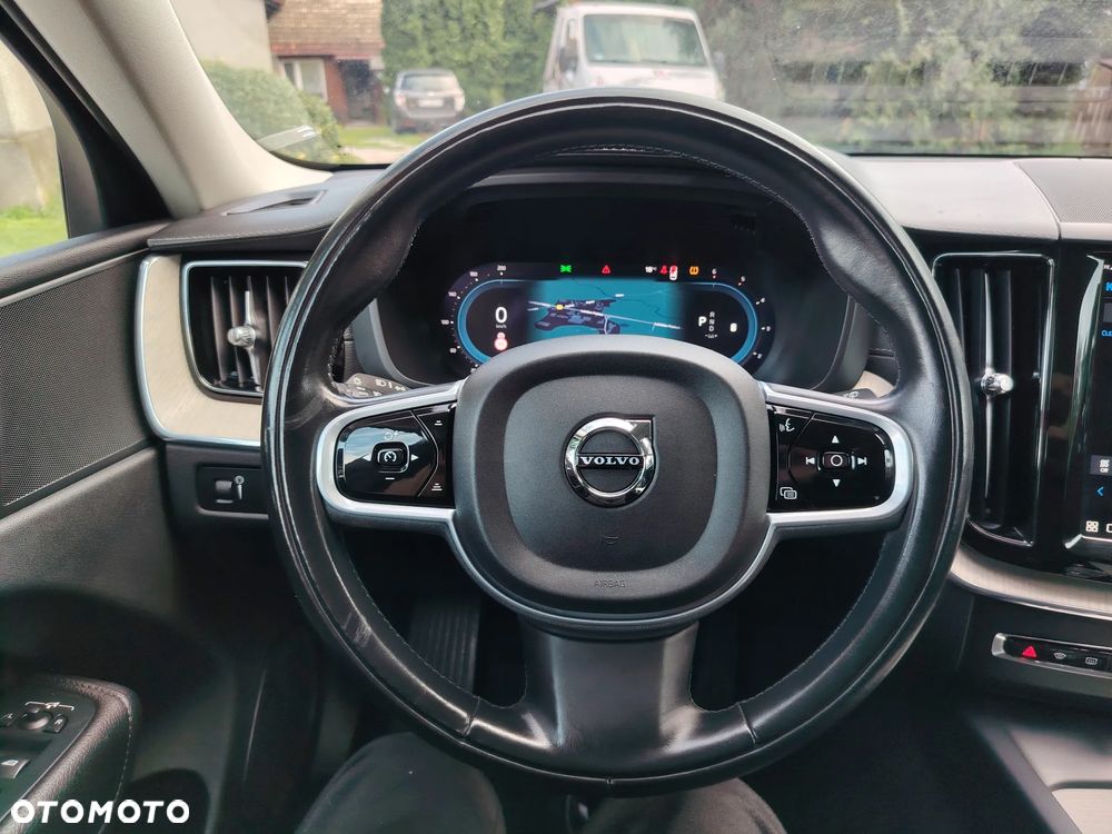 Volvo XC 60 B4 D AWD Inscription - 25