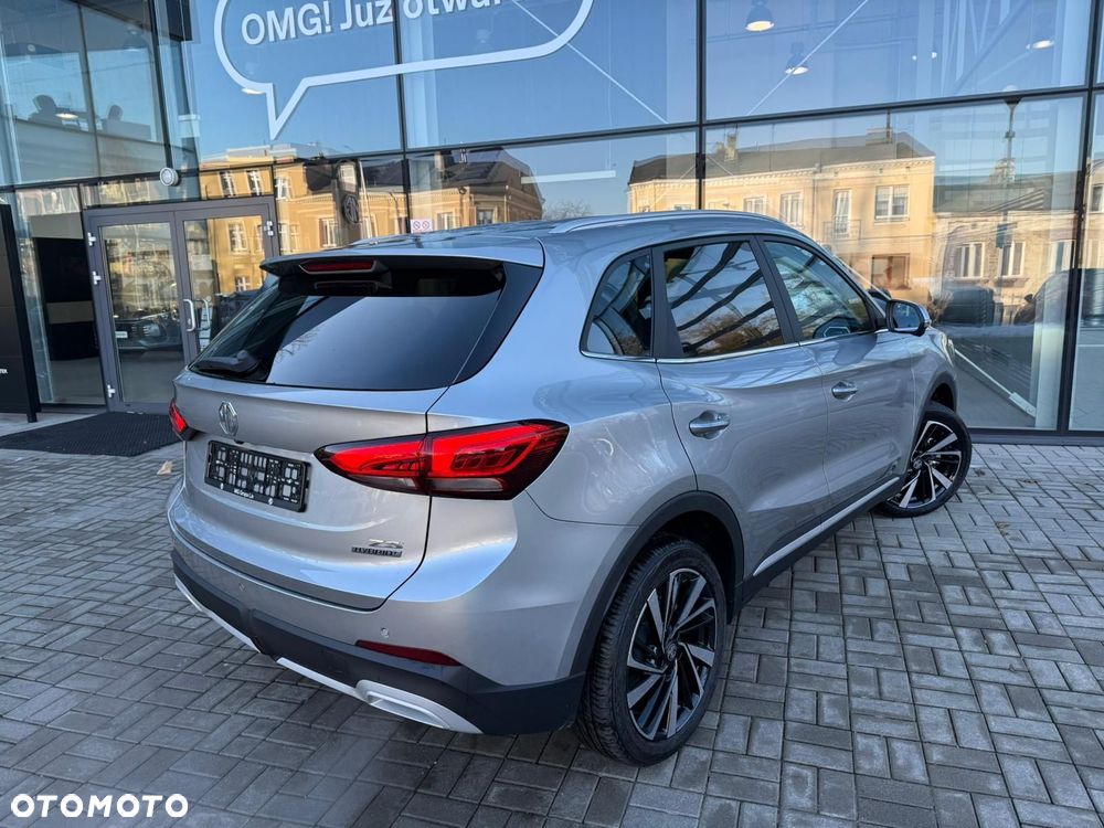 MG ZS 1.5 HEV+ Exclusive - 4