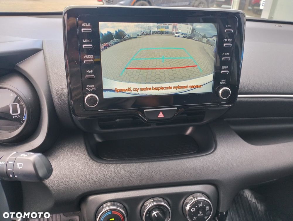 Toyota Yaris 1.5 Style - 9