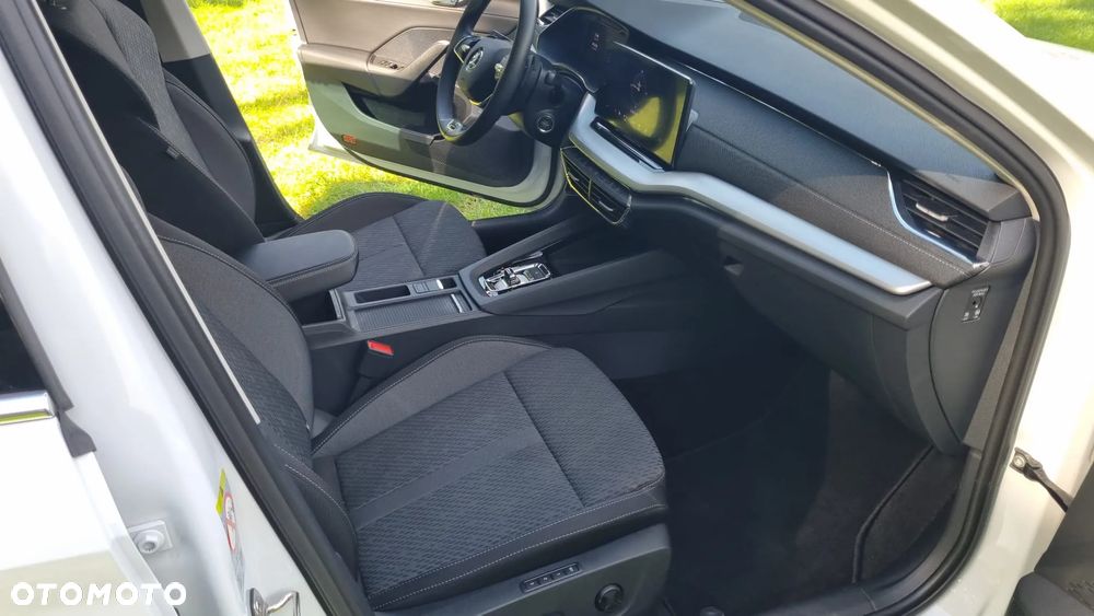 Skoda Octavia 2.0 TDI DSG Style - 11