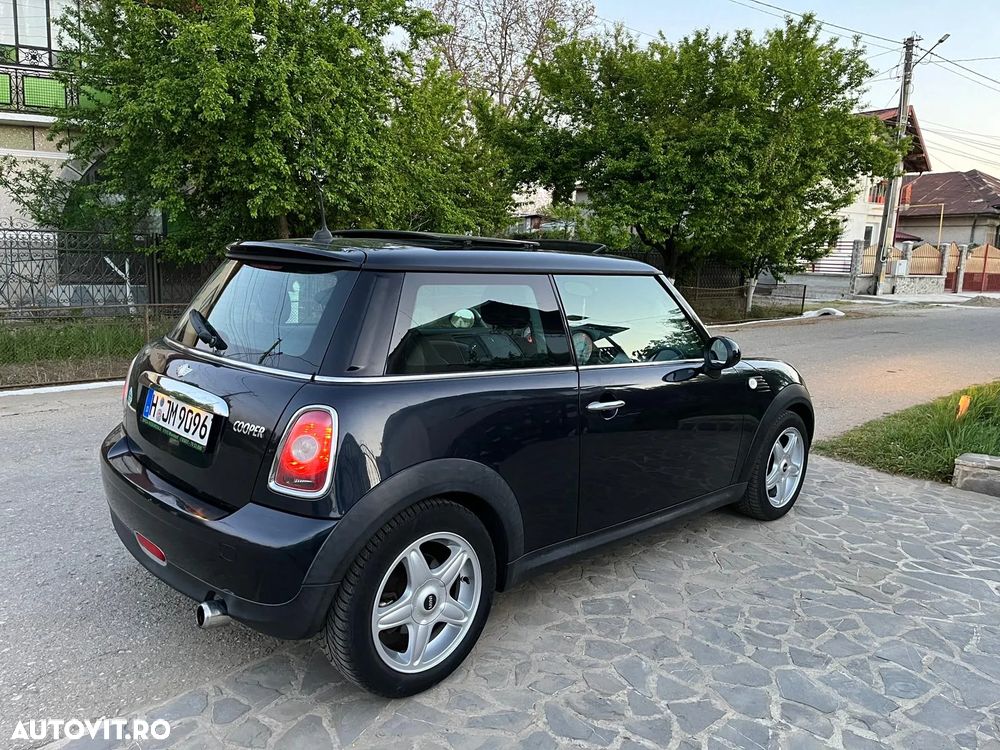 Mini Cooper Cabrio - 8