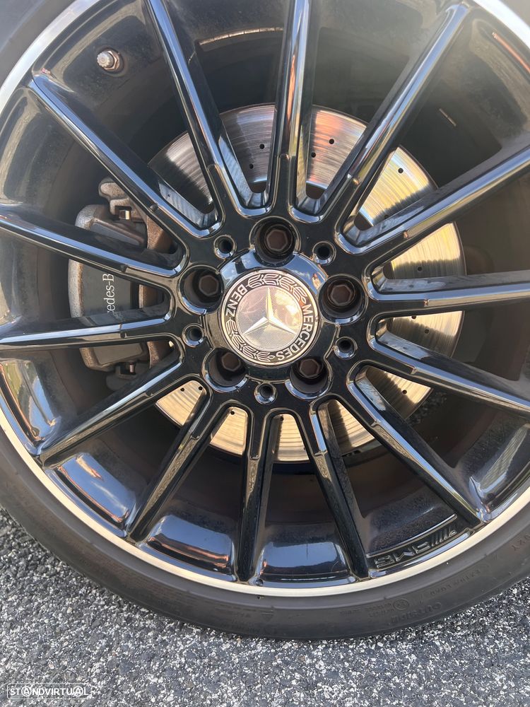 Mercedes-Benz CLA 220 d Shooting Brake AMG Line Aut. - 47