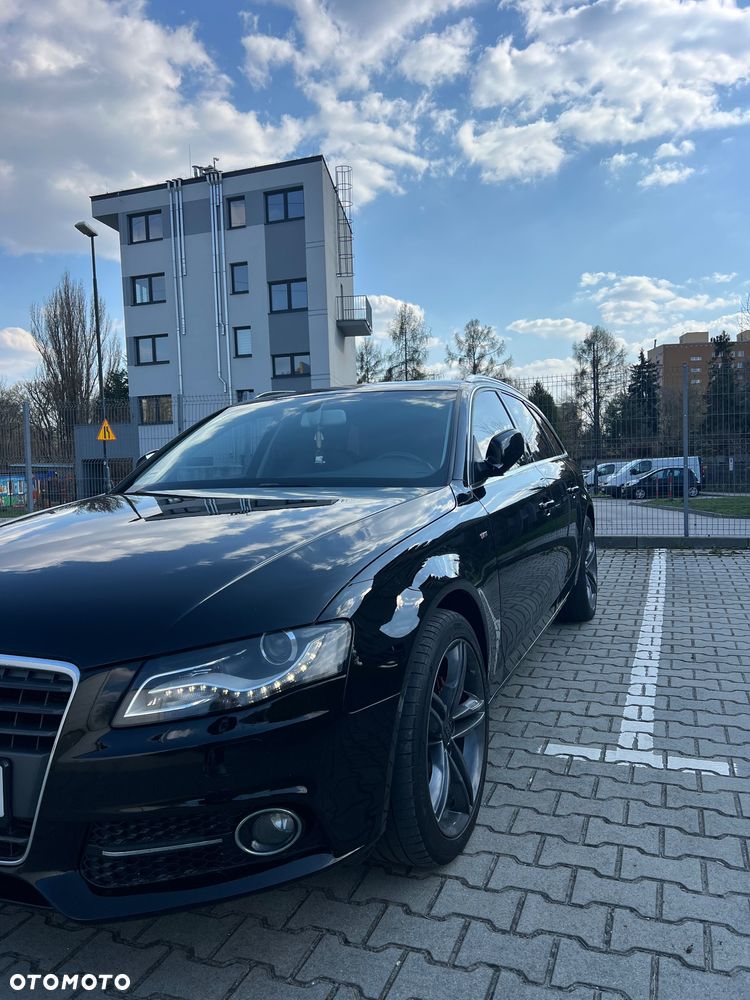 Audi A4 Avant 2.0 TDI DPF S line Sportpaket (plus) - 2