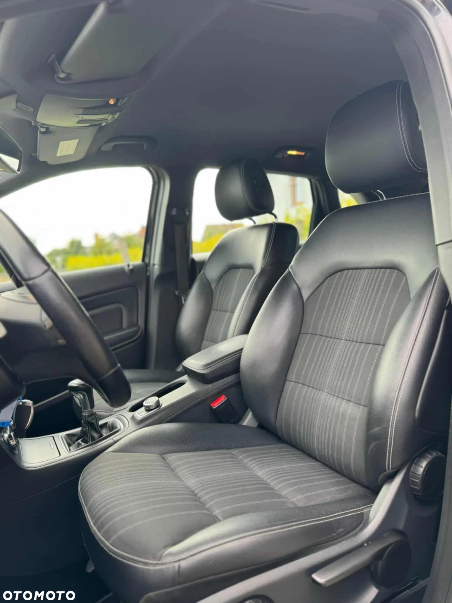 Mercedes-Benz Klasa B 180 BlueEFFICIENCY Edition Style - 33