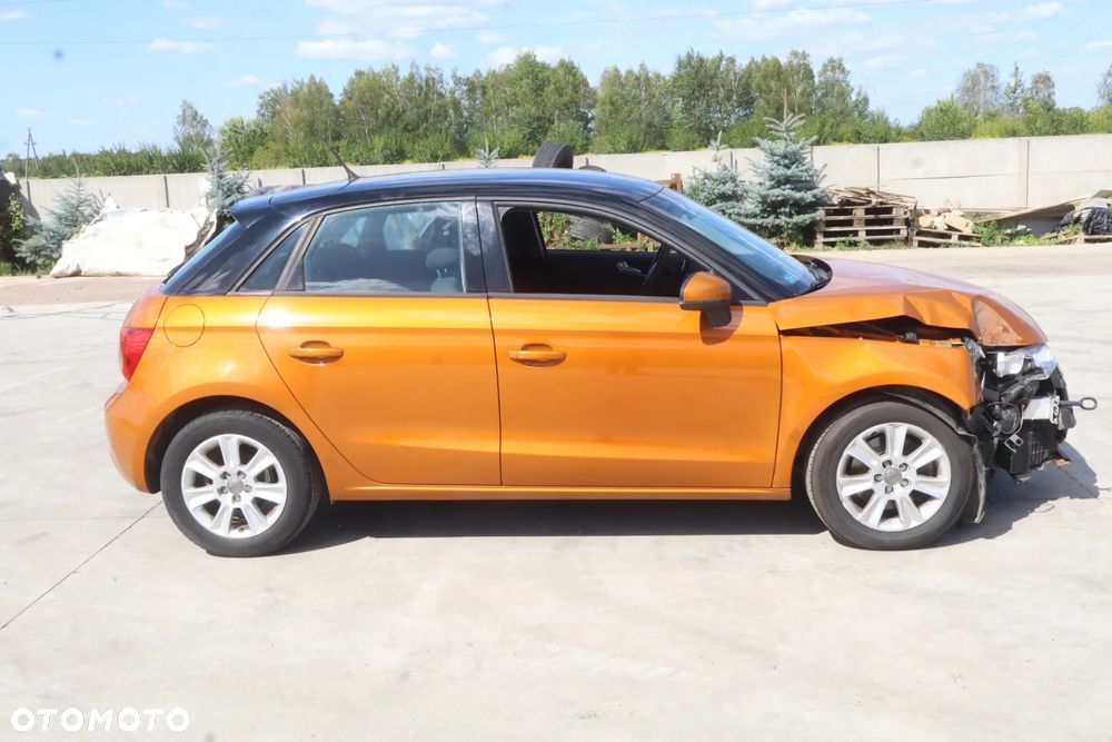 Audi A1 Sportback 1.4 TFSI Attraction - 4