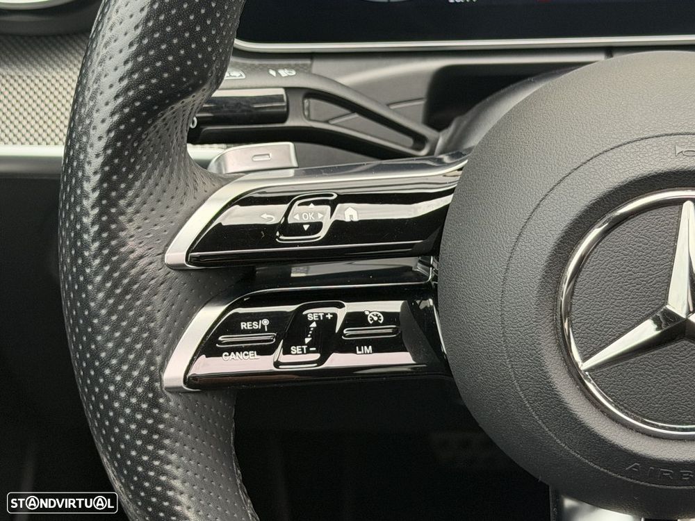 Mercedes-Benz C 300 d AMG Line - 11