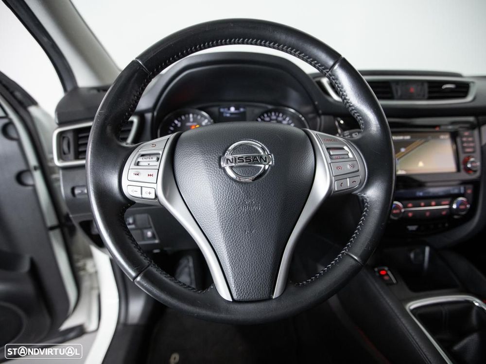 Nissan Qashqai - 17
