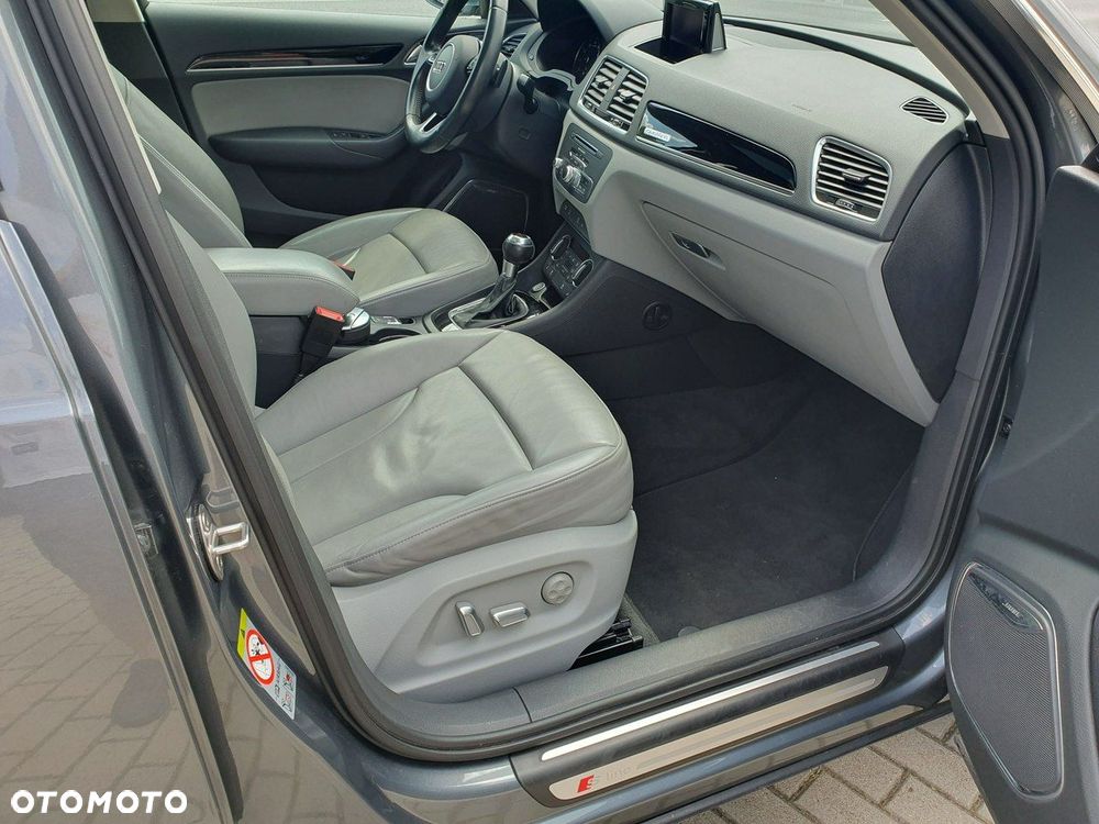 Audi Q3 2.0 TFSI Quattro Sport S tronic - 16