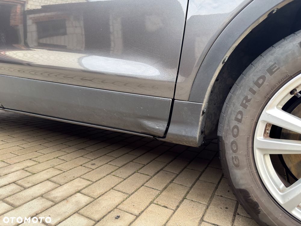 Ford Kuga - 17