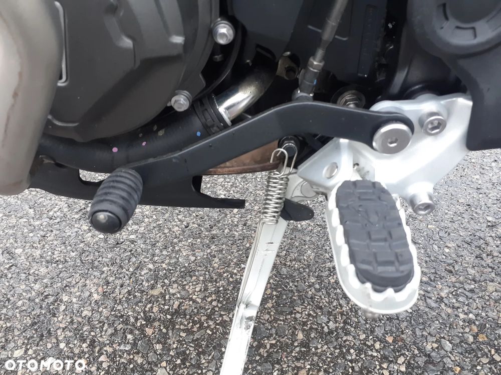 Triumph Tiger - 16