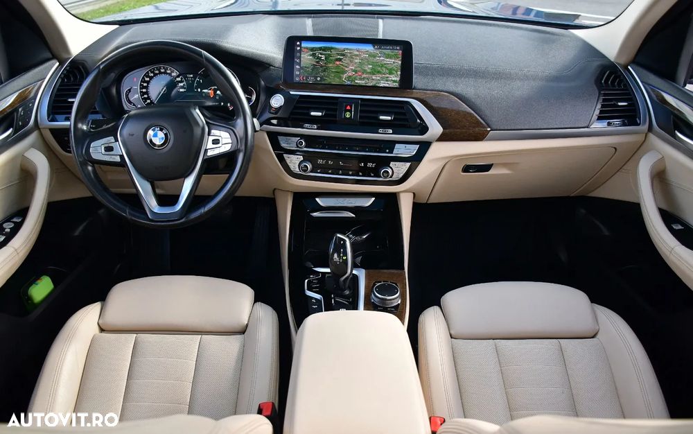 BMW X3 xDrive20d Aut. Luxury Line - 16