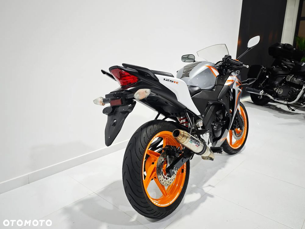 Honda CBR - 11