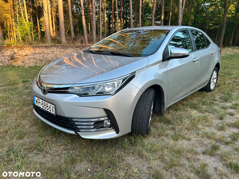 Toyota Corolla 1.6 Comfort - 3