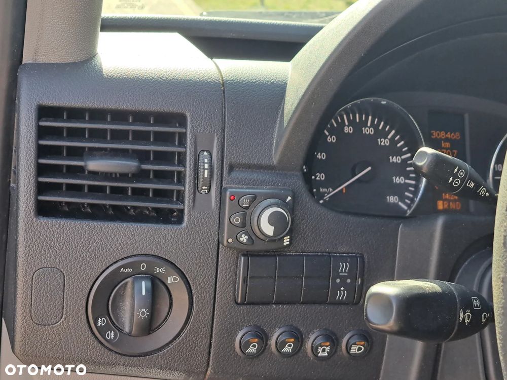 Mercedes-Benz Sprinter 519 XL 3.0 V6 Automat 5G - 12