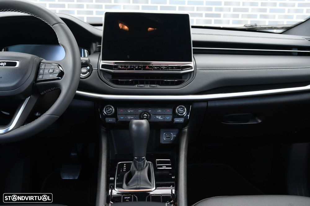 Jeep Compass 1.5 TG e-Hybrid S DCT - 35