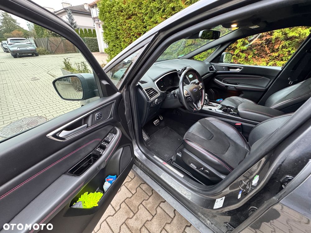 Ford S-Max 2.0 EcoBoost ST-Line - 2