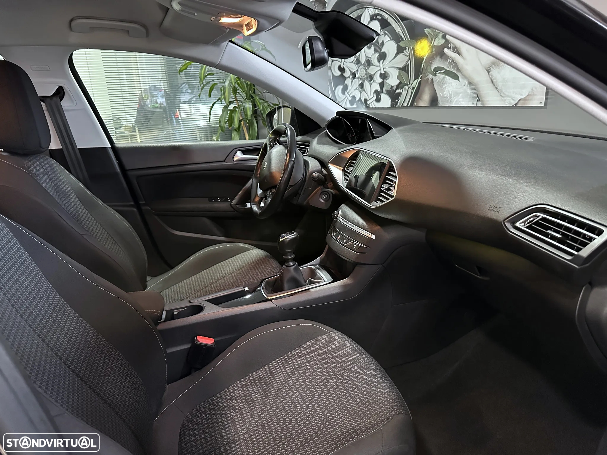 Peugeot 308 SW 1.2 PureTech Active - 17