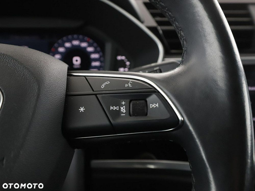 Audi Q3 Sportback 45 TFSIe S tronic - 34