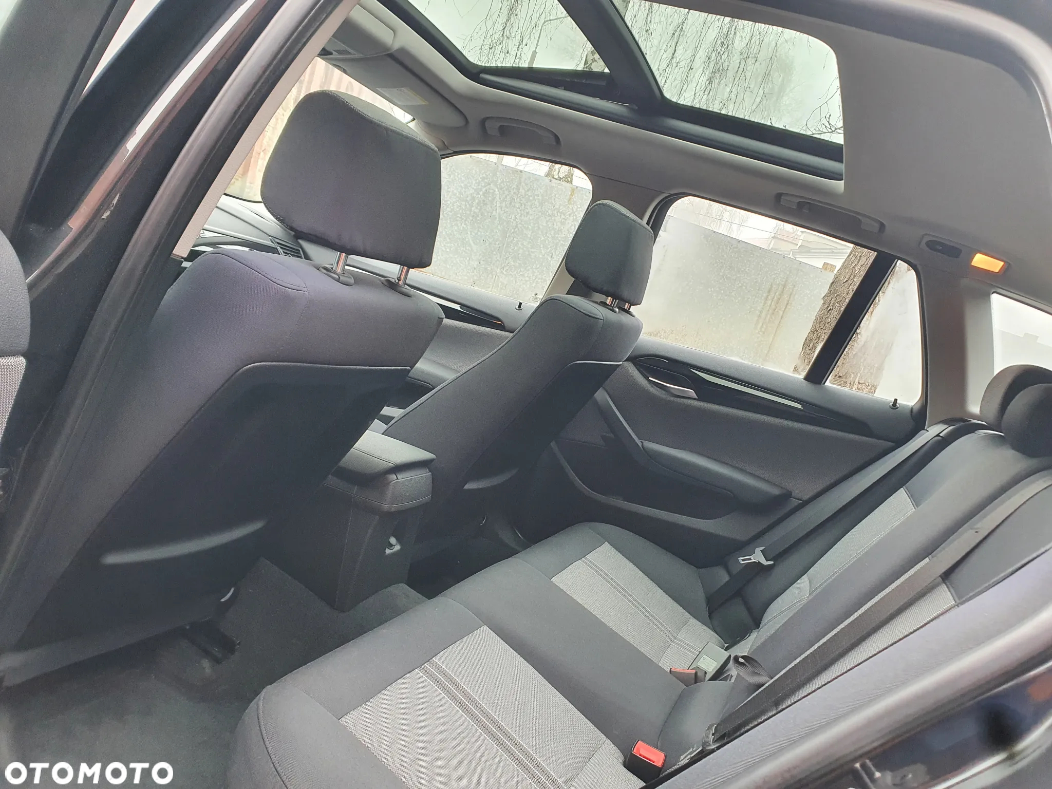 BMW X1 sDrive18i xLine - 13