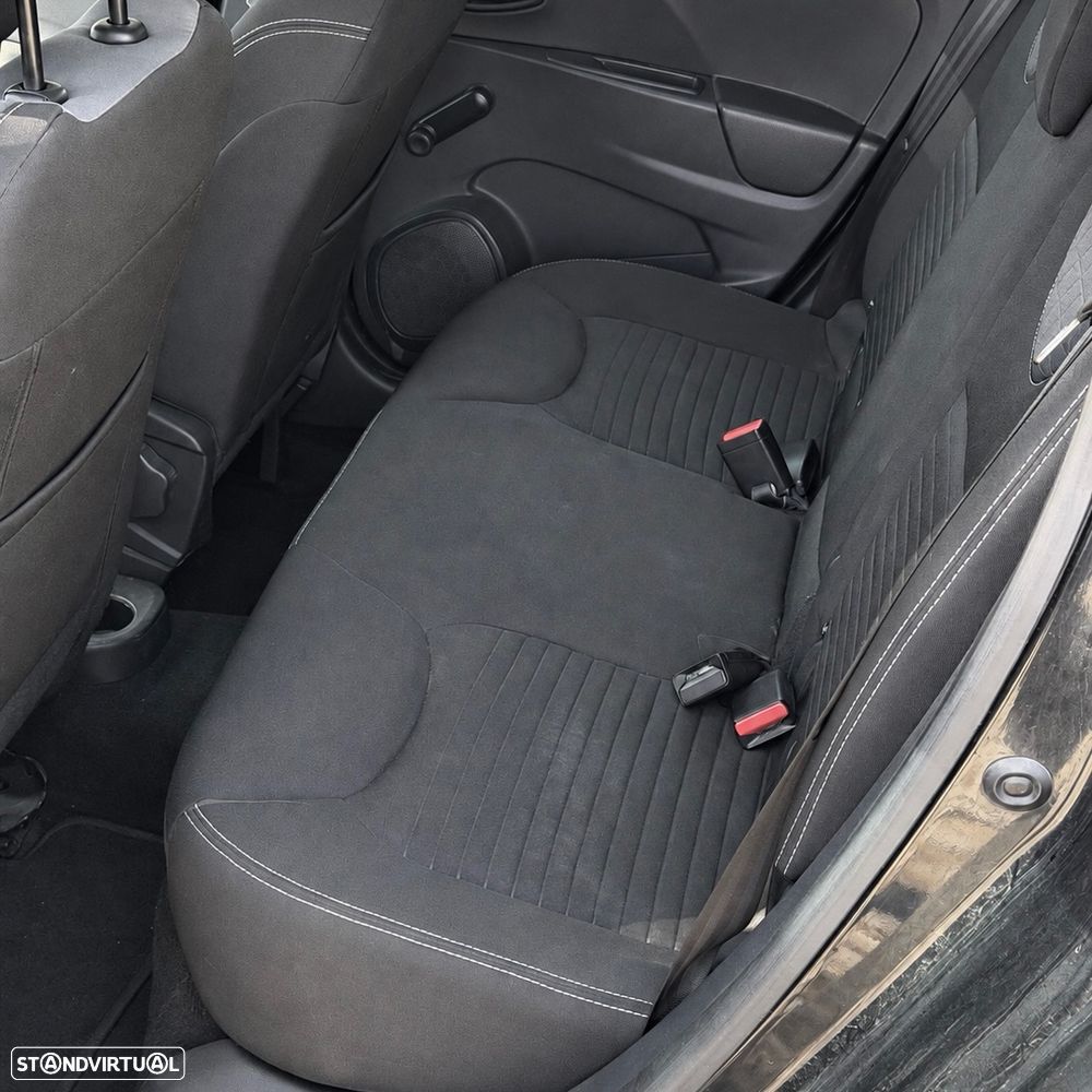 Renault Clio Sport Tourer 1.5 dCi Luxe - 9