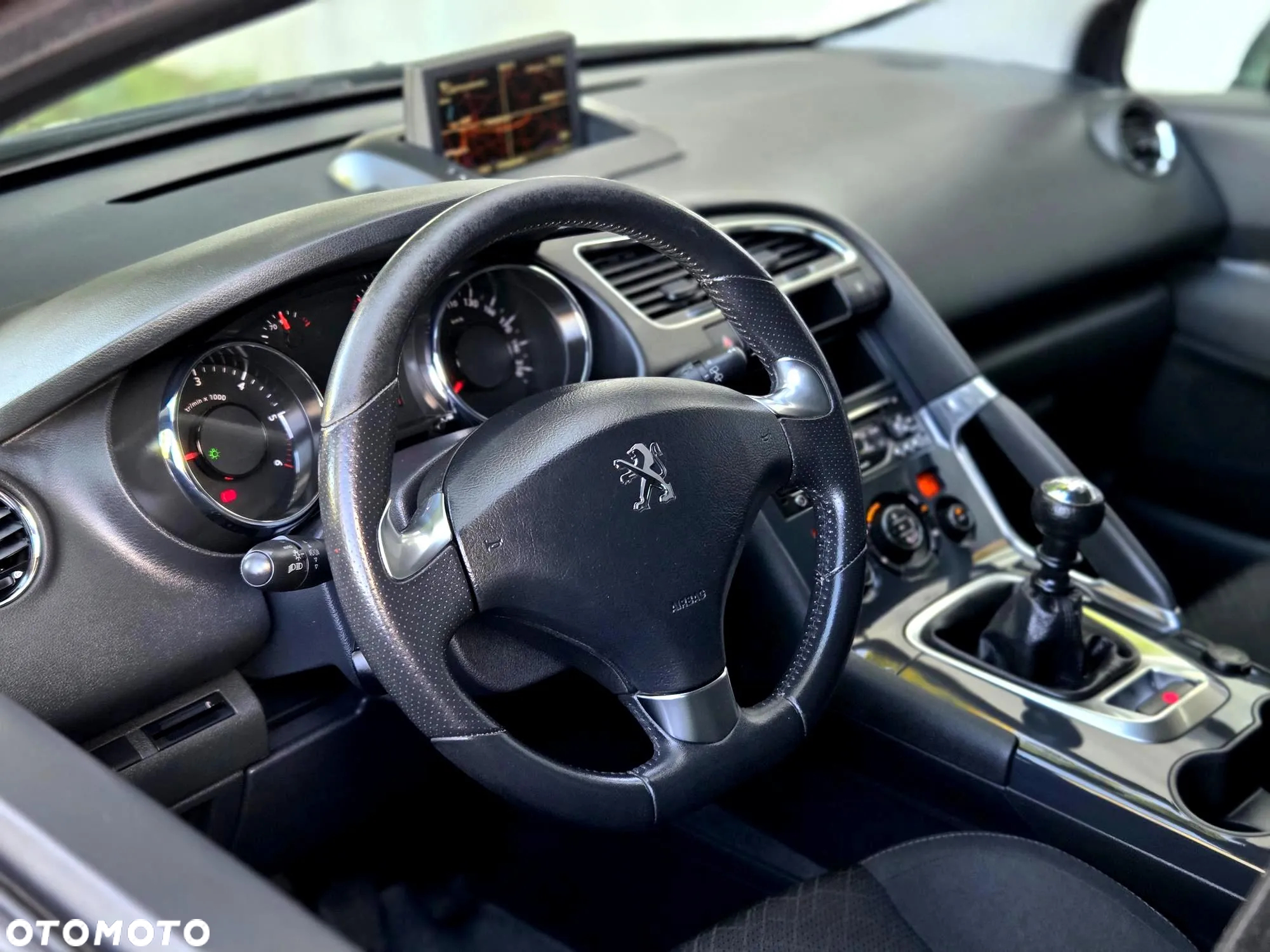 Peugeot 3008 1.6 HDi Style - 28