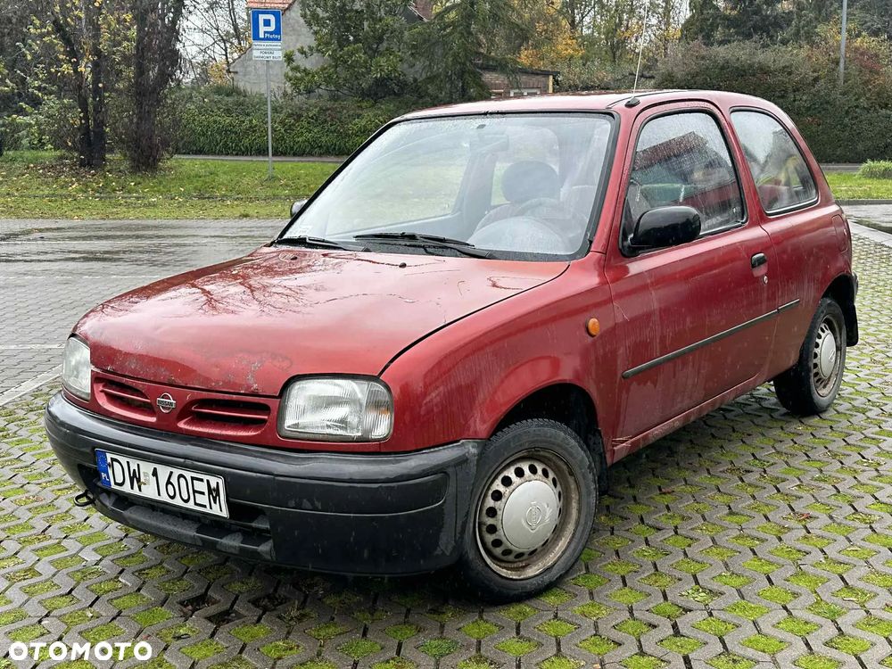 Nissan Micra - 1