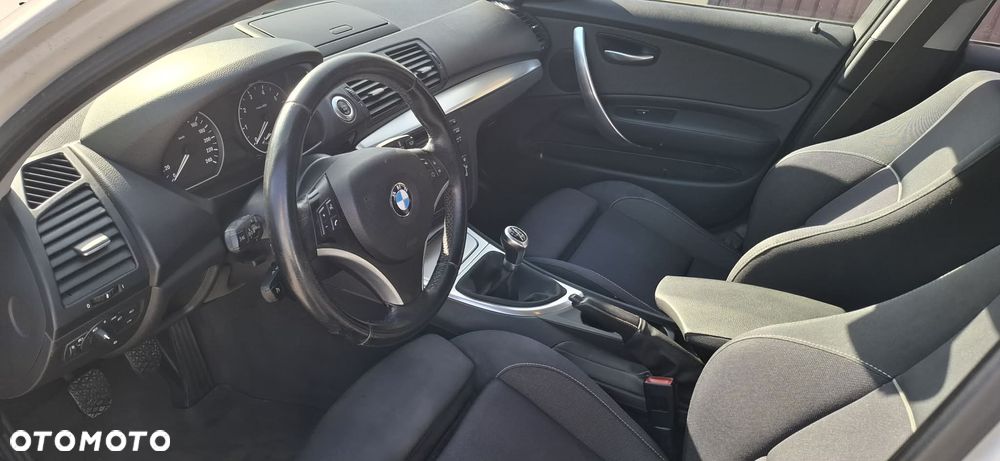 BMW Seria 1 - 10