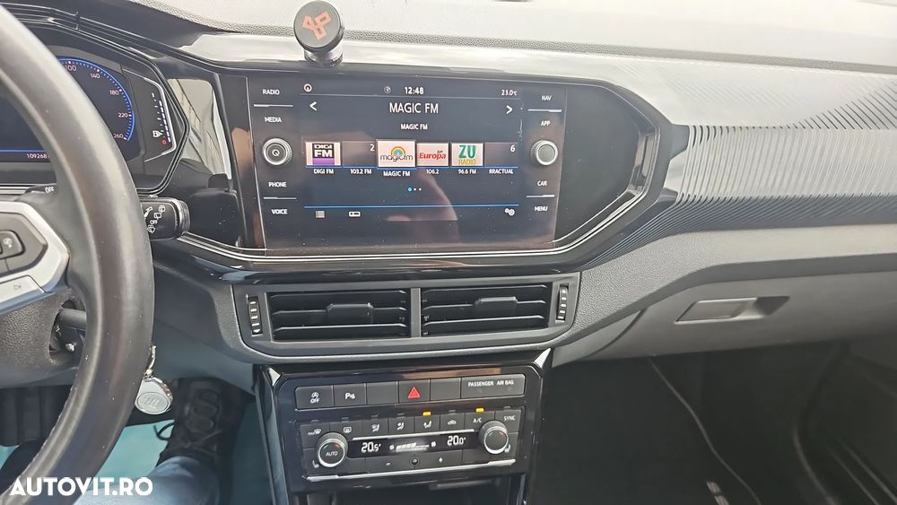 Volkswagen T-Cross 1.0 TSI DSG Style - 16